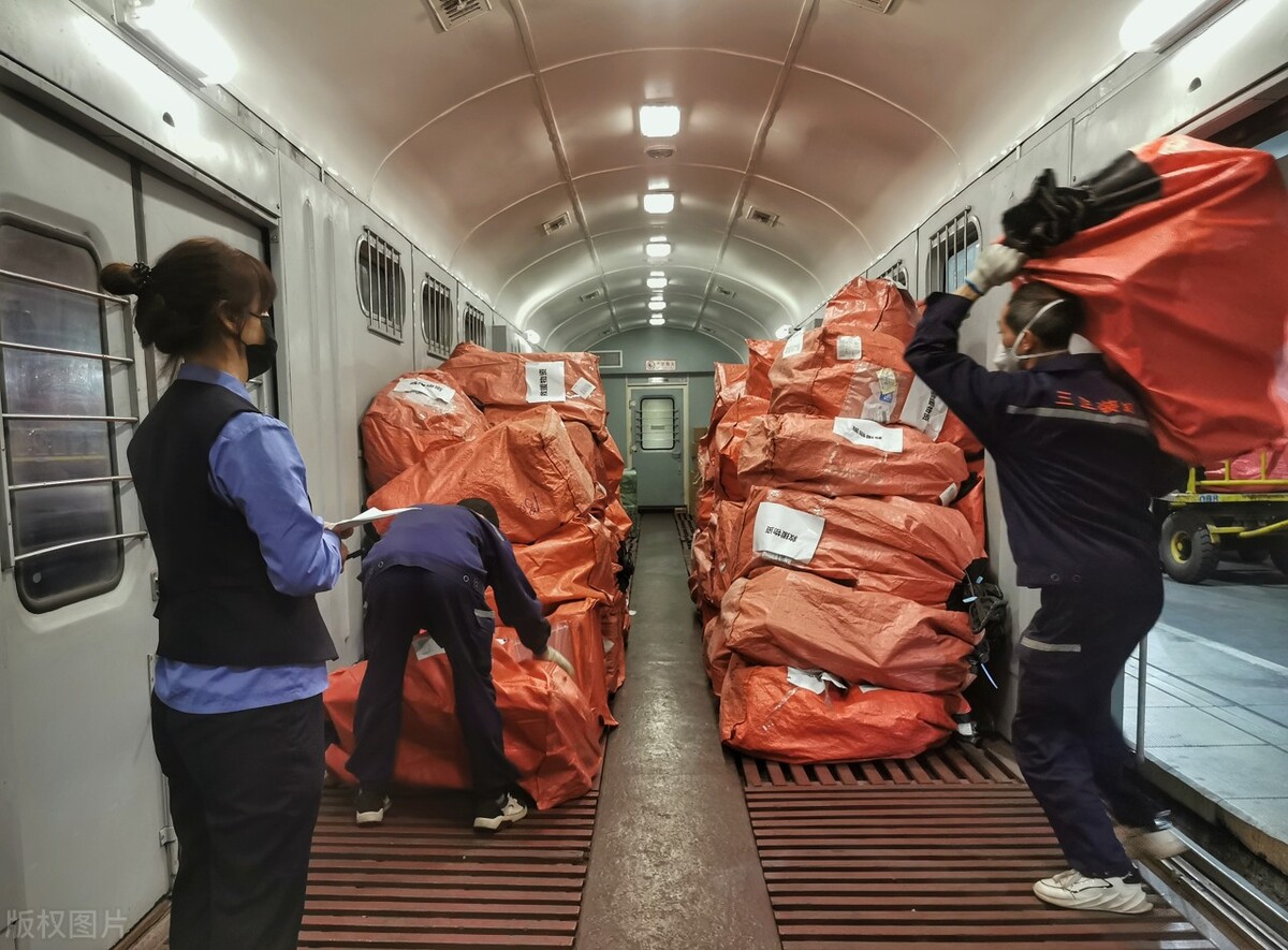 邮寄韩国包裹,邮寄韩国国际快递多少钱