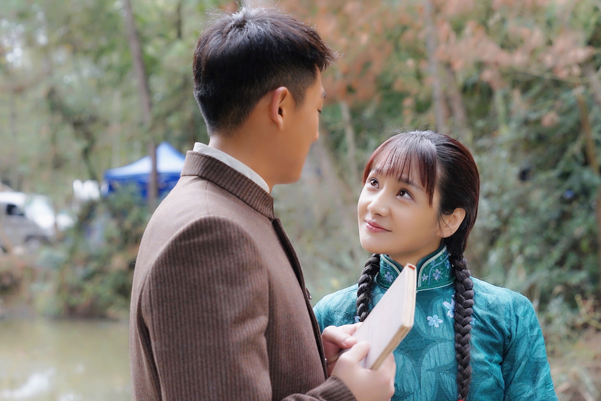 央视台主持人舒冬个人简历,央视最暖男主持舒冬