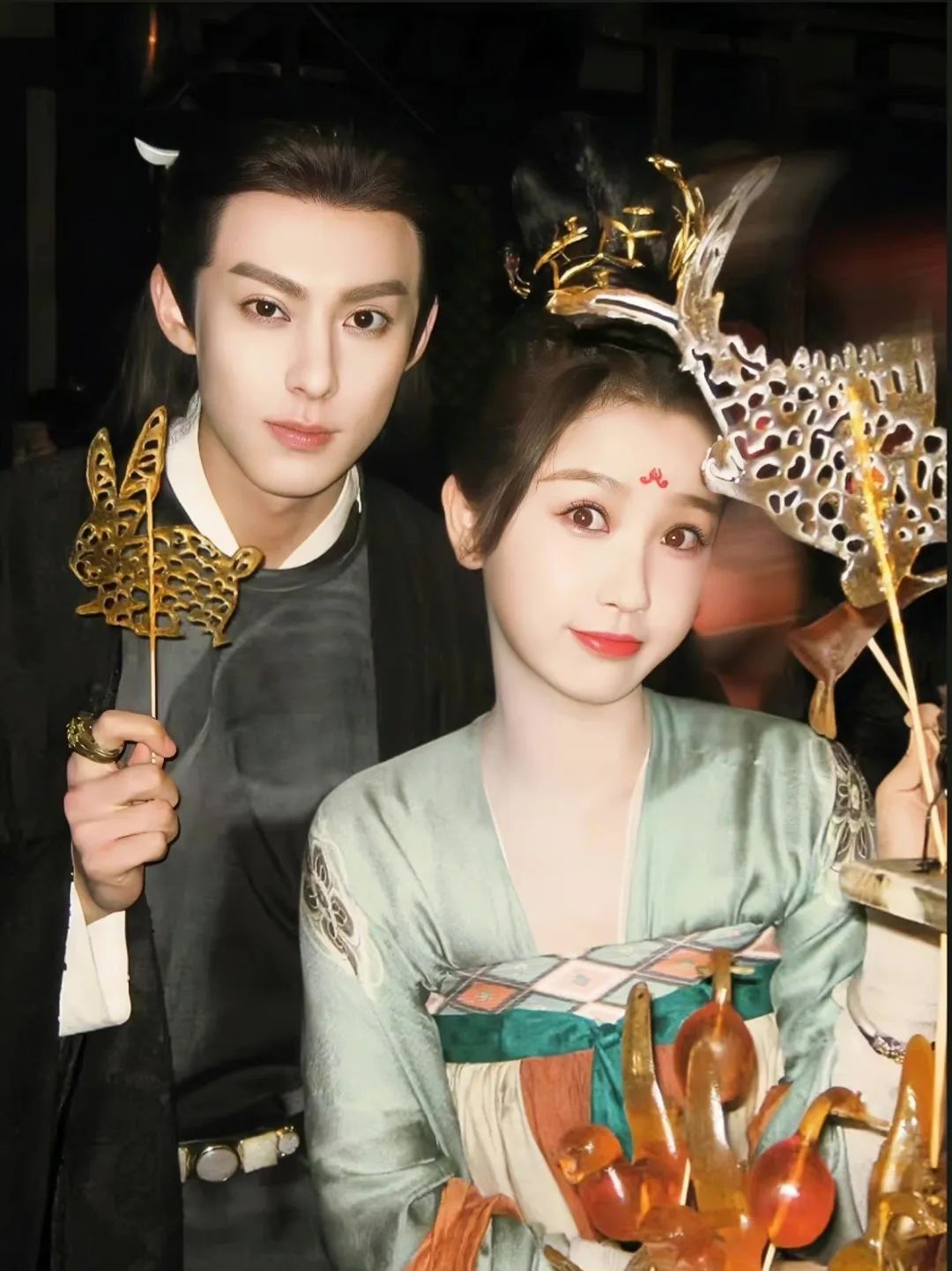 波浪卷发简单编发,人鱼微卷编发造型