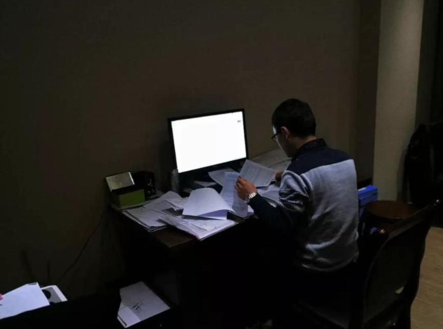 腾讯应届生怒怼管理层新闻分析,腾讯回应应届生怒怼管理层