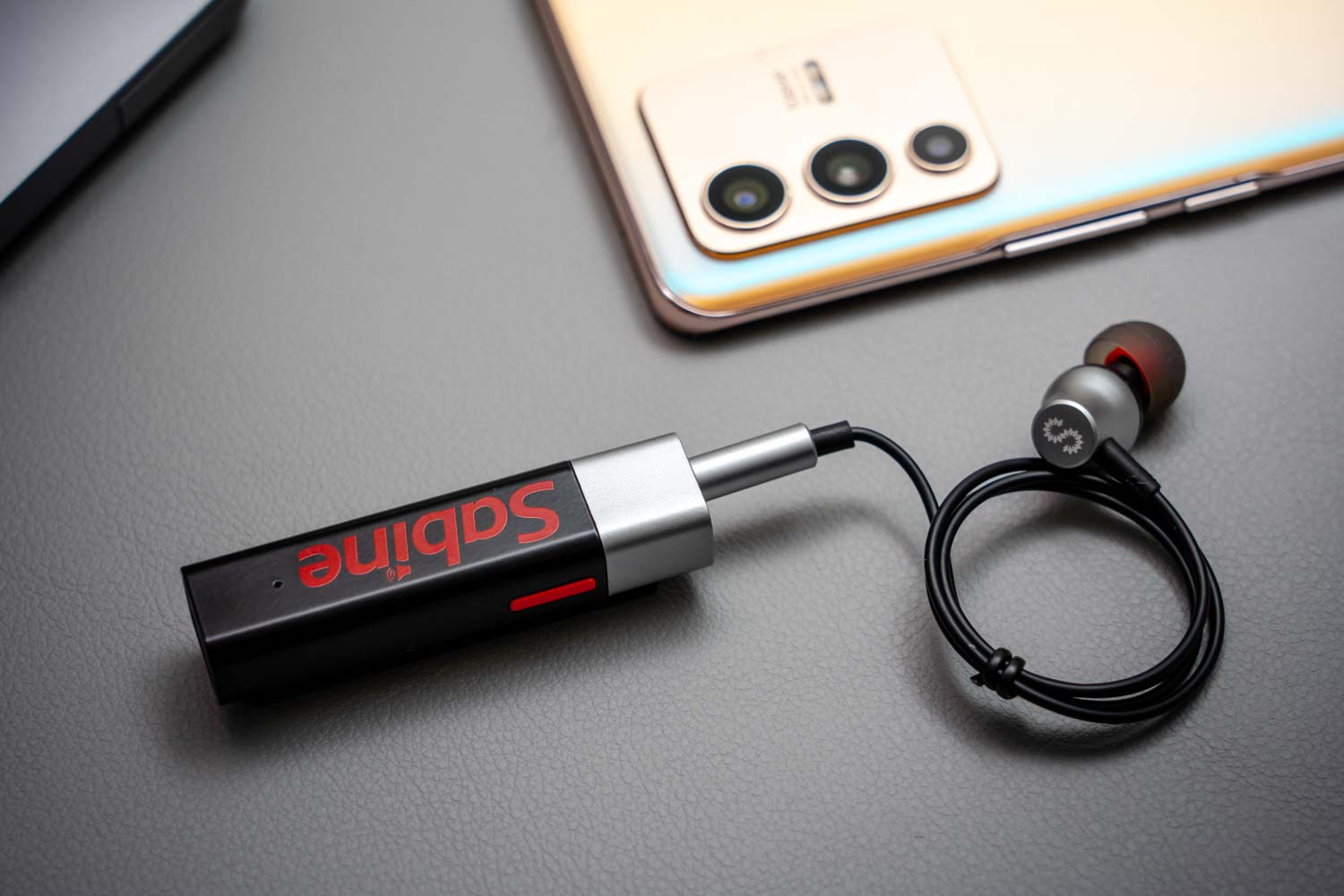 赛宾智麦克风效果,塞宾无线麦克风录音