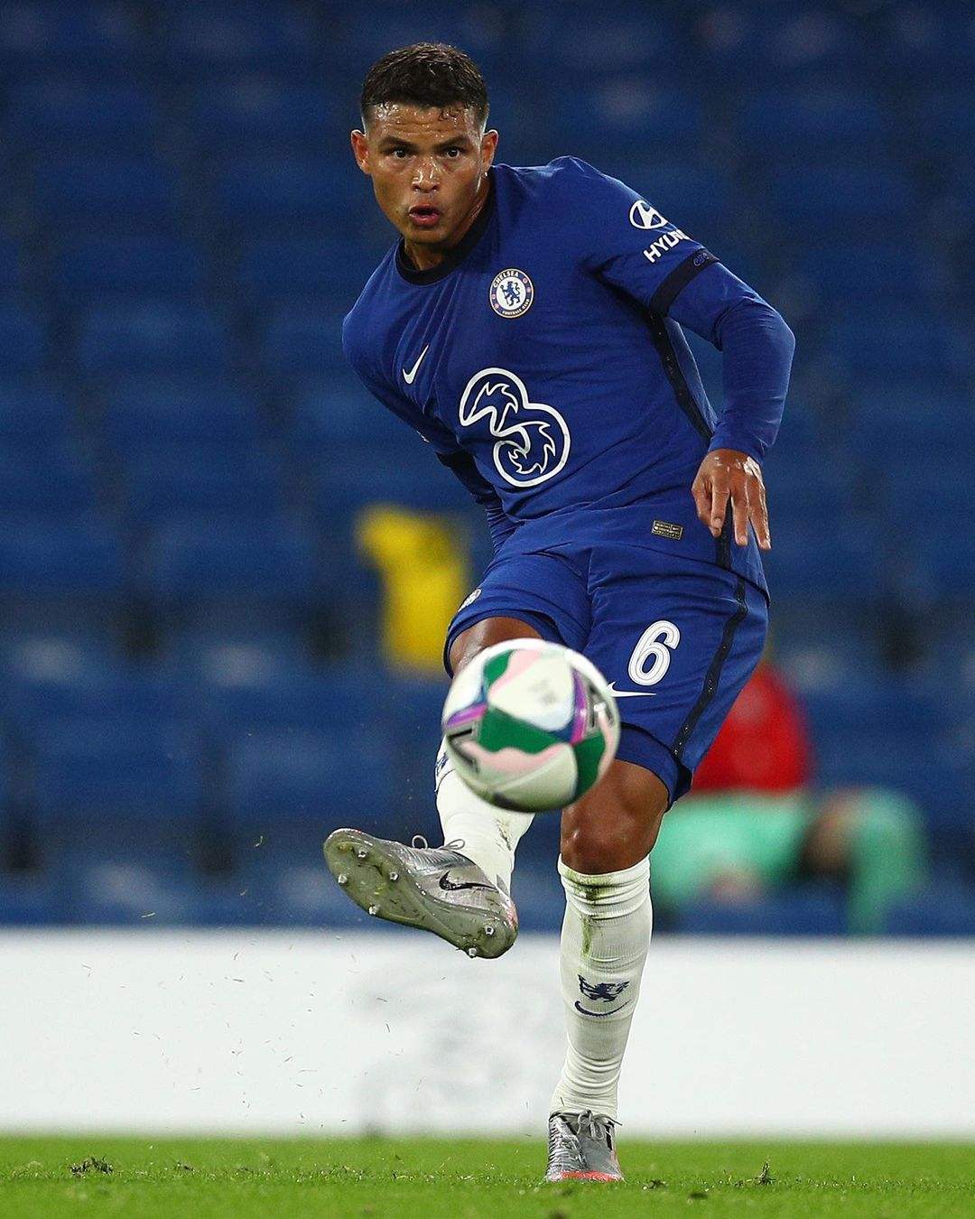 巴西足球队长退役,巴西国家队队长退役