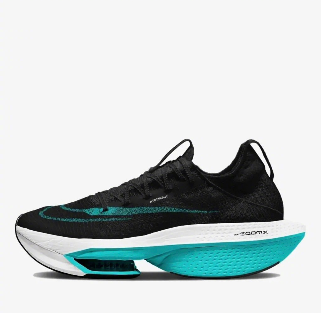 耐克欧文kyrie4,耐克詹姆斯最新上脚