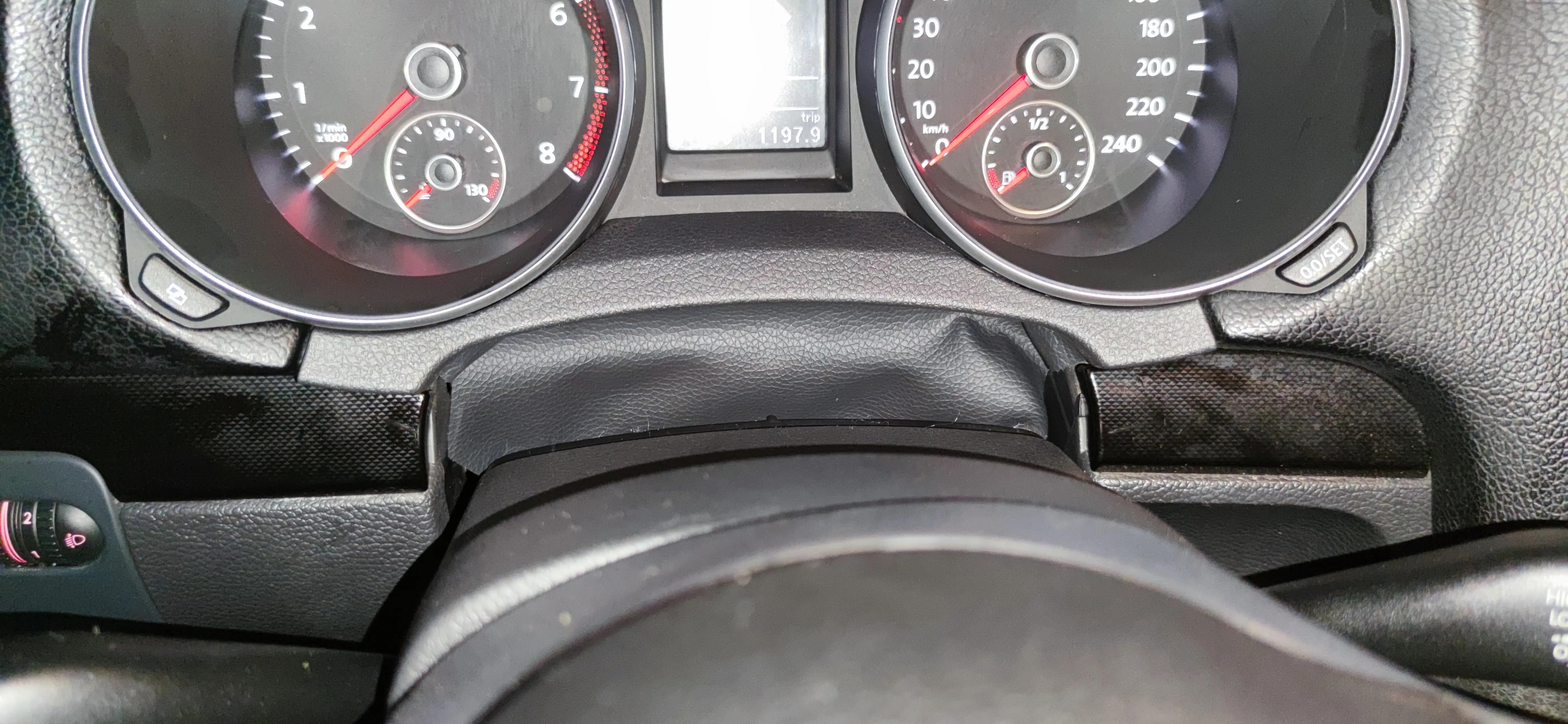 方向盘防尘罩免拆,更换方向盘下面防尘罩步骤