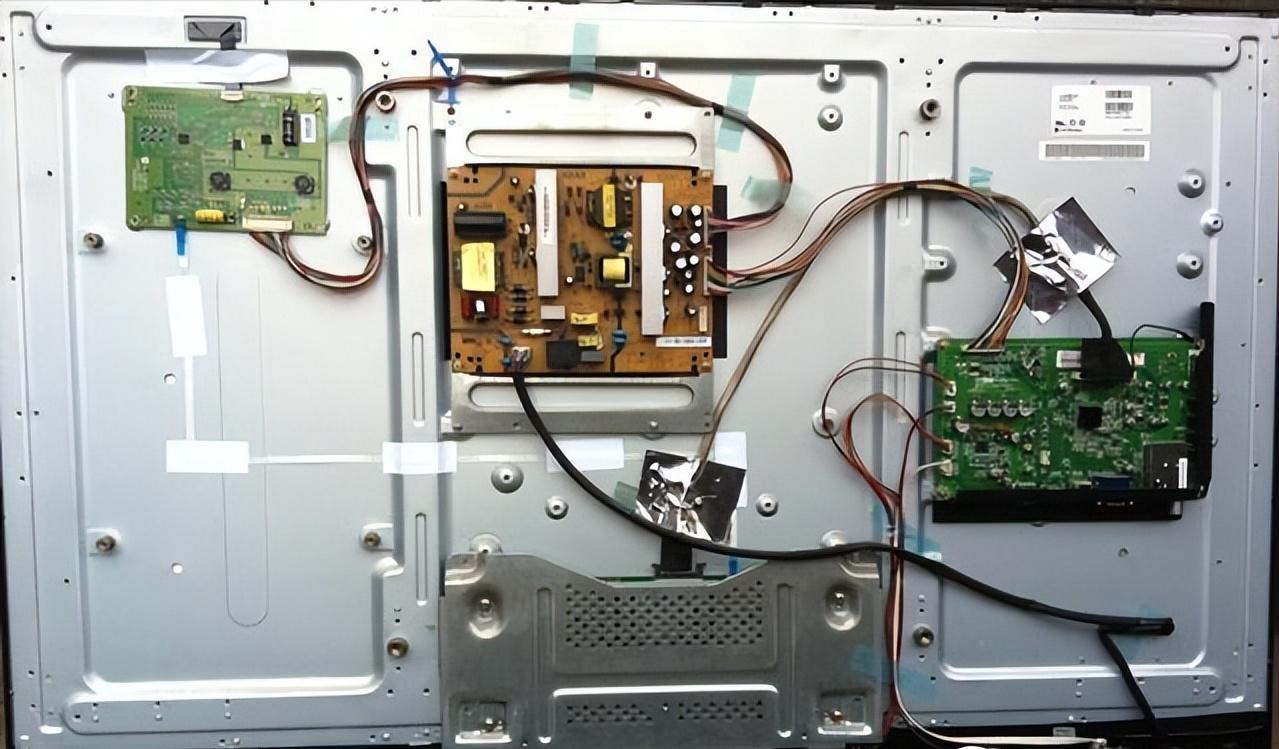 据统计，70%的消费者买了这些电视——来自狗哥的千元机盘点