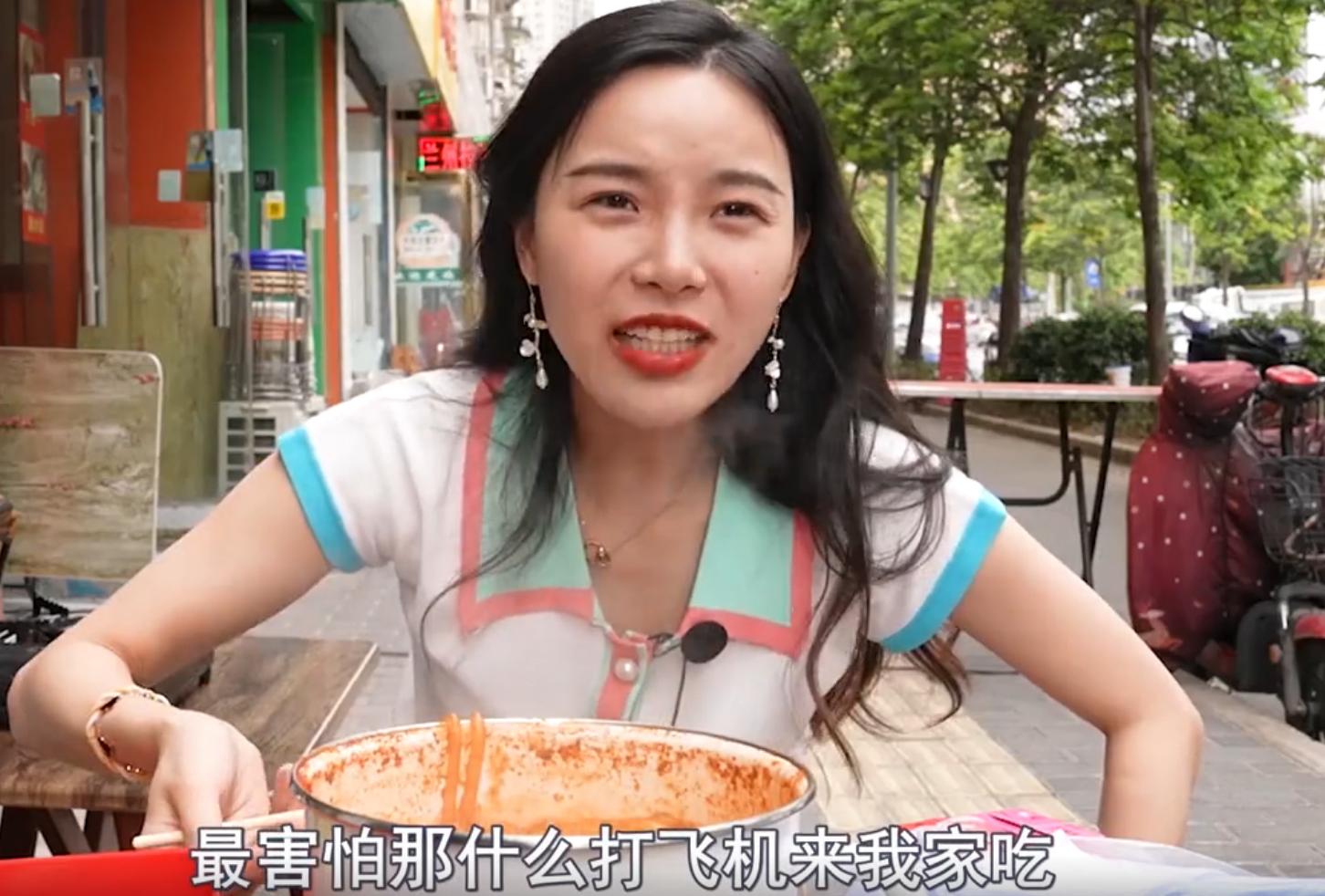 小贝饿了吃货人设翻车,小贝饿了人设崩塌引起质疑