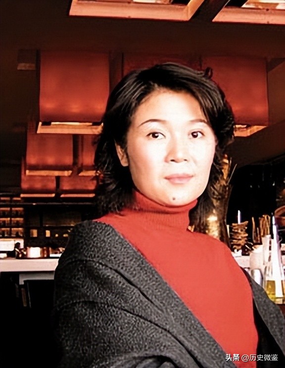 毛主席唯一外孙女孔东梅，神似主席，曾坦言：不活在外公的光环下