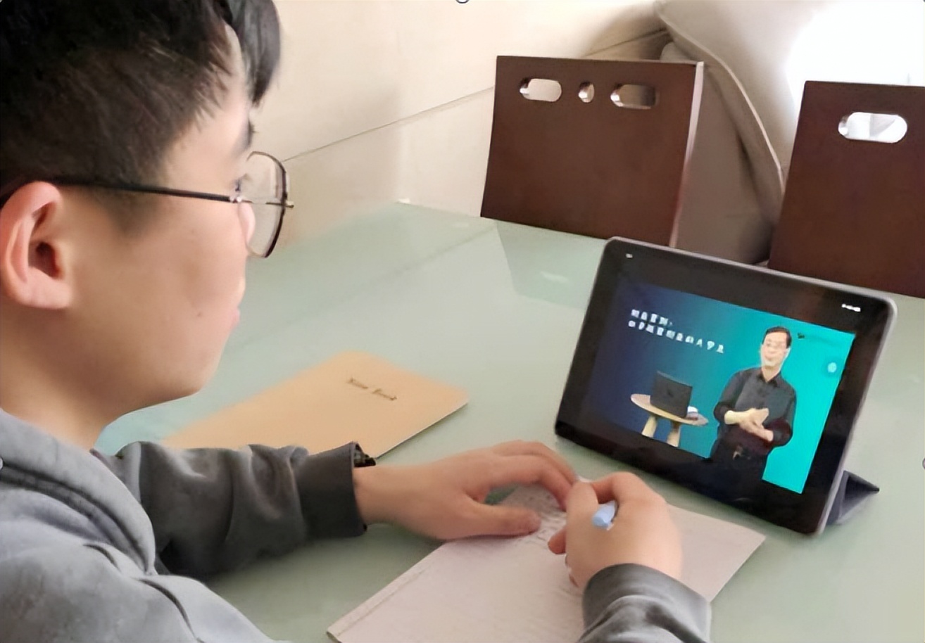 21个自学网站让你悄悄地拔尖,小众自学网站推荐免费学习