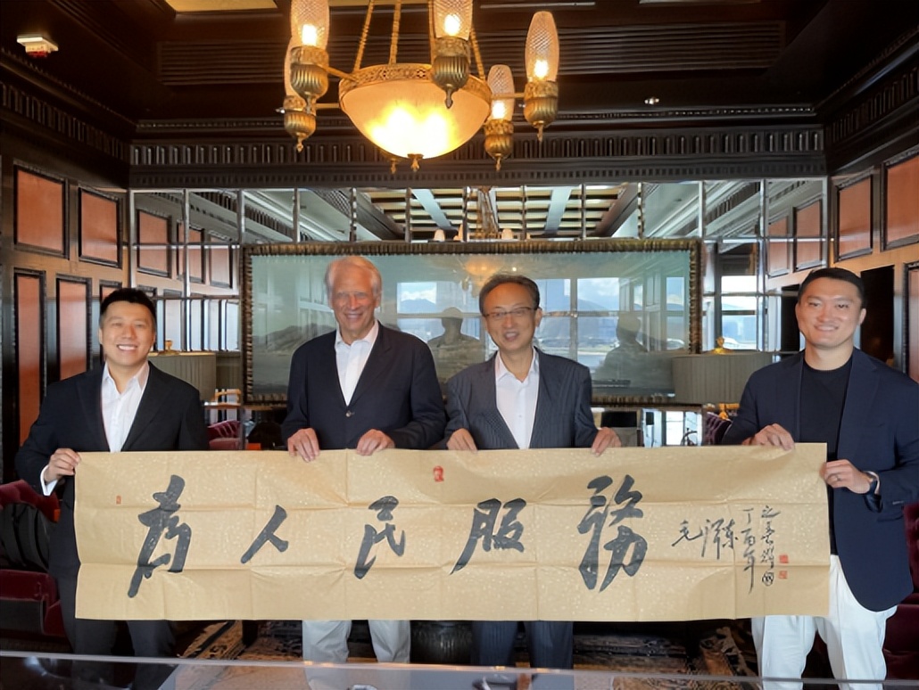 获德维尔潘高度好评，国帅·龟仙洞向世界展示洞酿酱酒独特风采