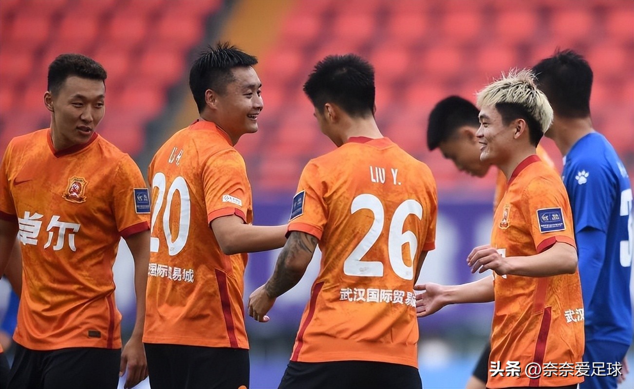 中超广州城vs武汉三镇最新战况,中超武汉三镇vs广州队首发阵型