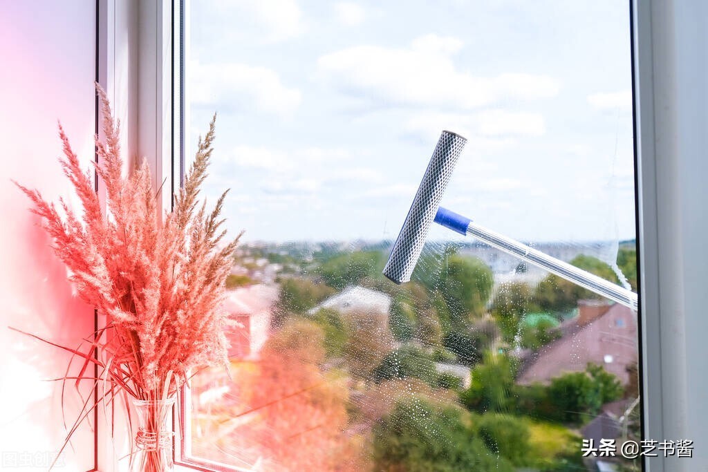 怎么才能甩掉自卑心理,两个方法帮你走出自卑