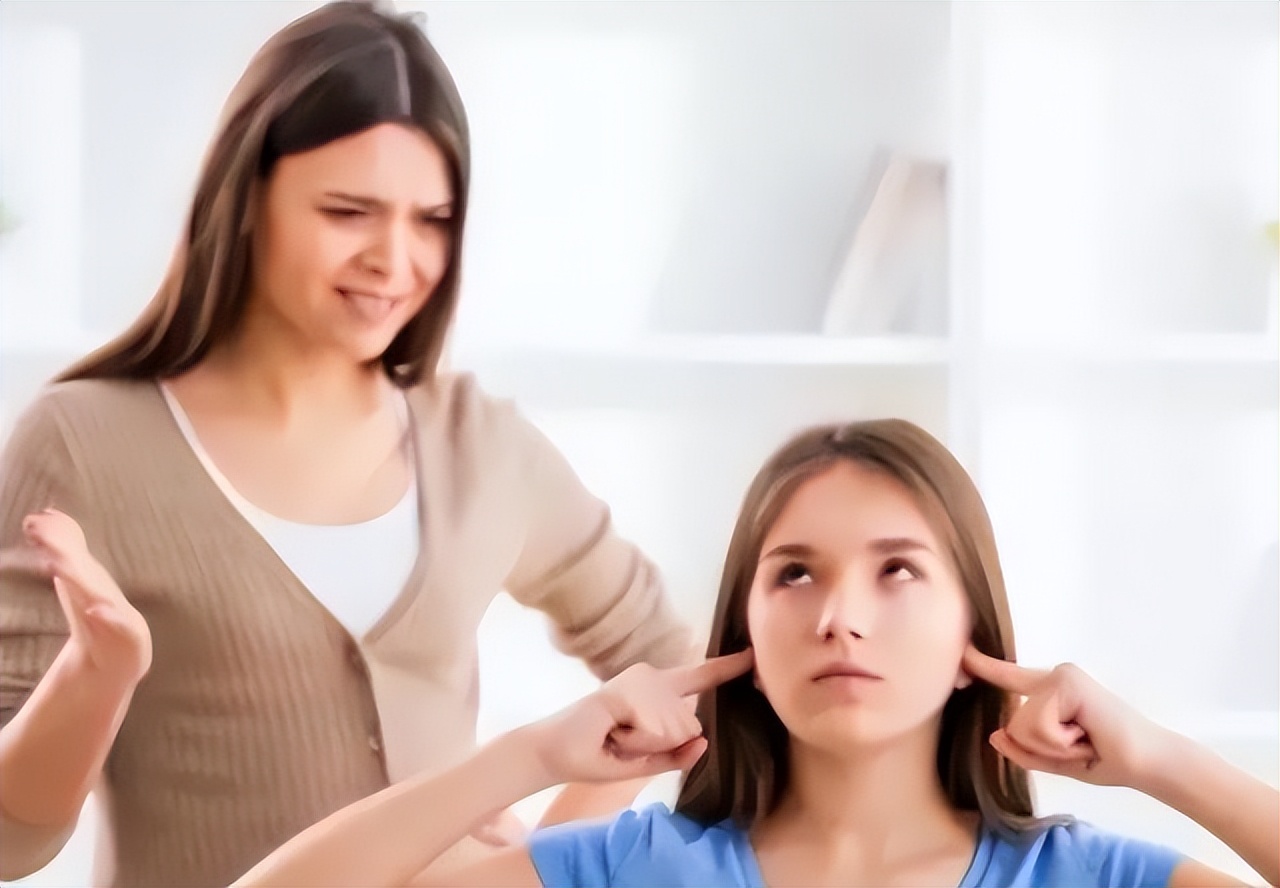 孩子失控不听管教怎么办,孩子无缘无故就闹个不停怎么办