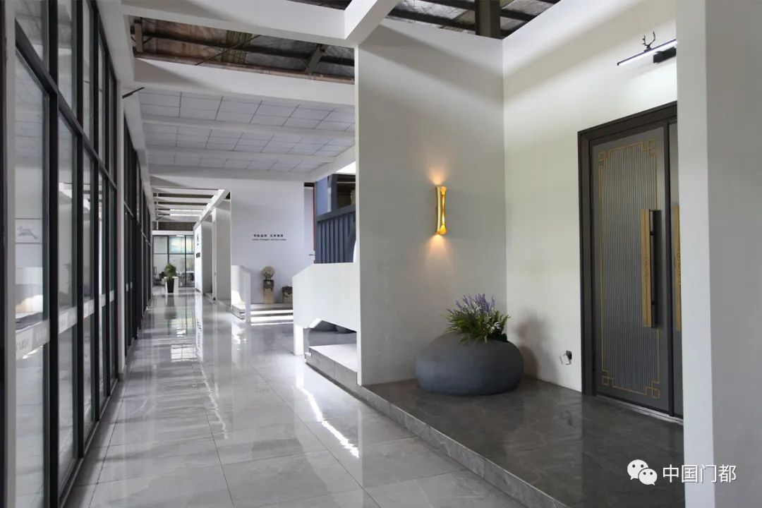 非标门的成本及价格,非标门厂自动化生产线