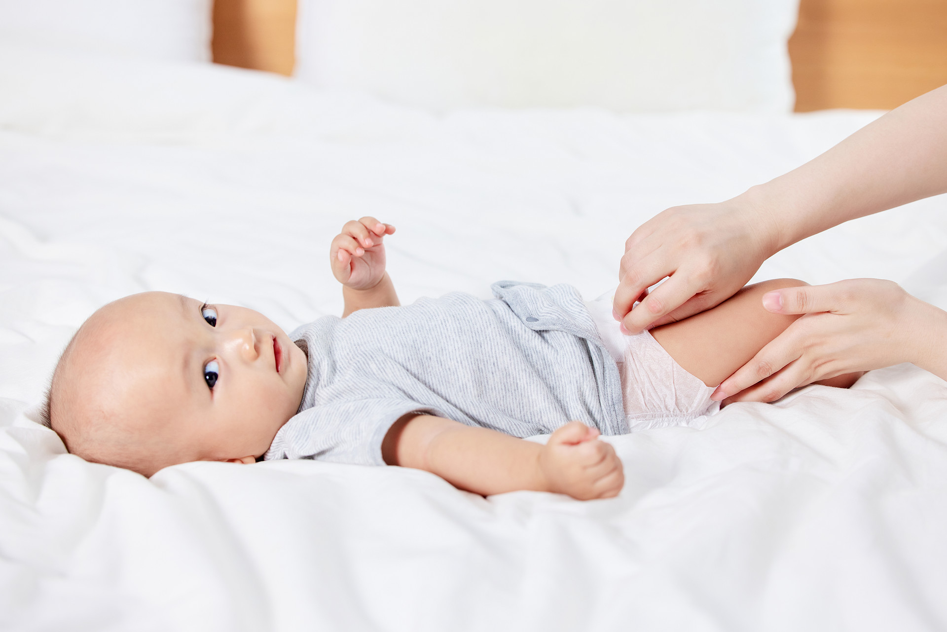 过度喂养宝宝会饿多快吗,过度喂养的宝宝会不会干呕