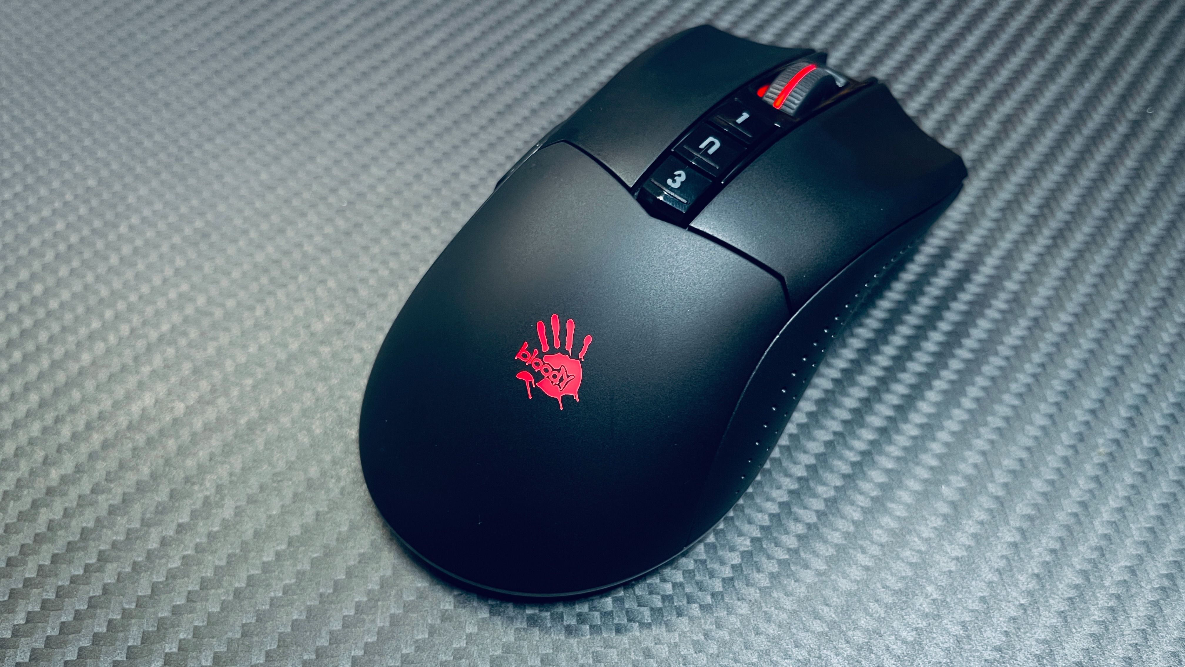 电竞鼠标无线不用充电,电竞游戏鼠标无线不静音