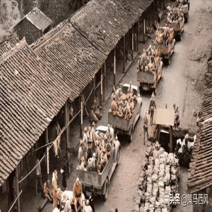 日军侵华兽行,日军当着国军的面杀俘虏