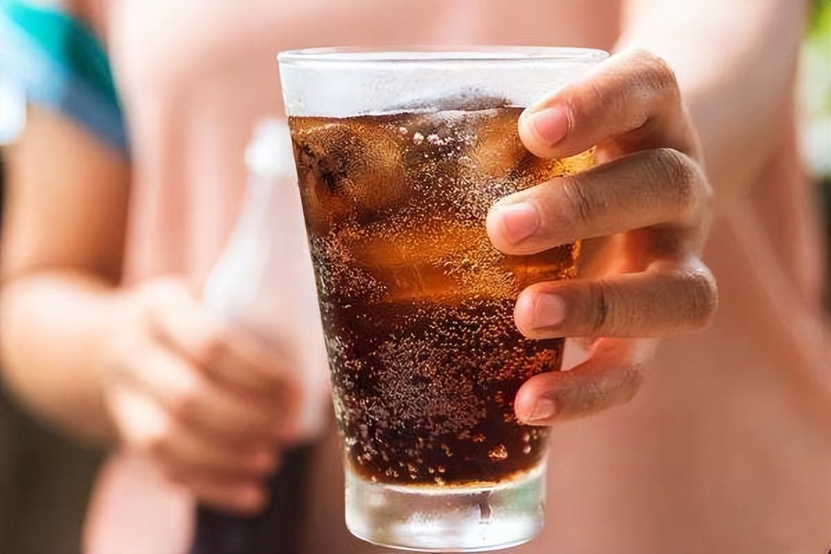 跑得最快的精子，才能和卵子结合？没成功“受精”的精子都去哪了