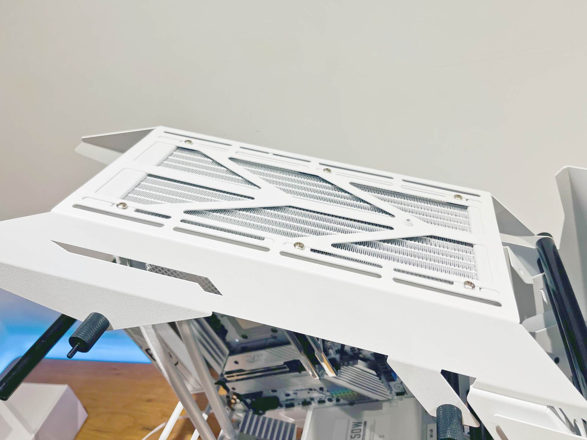 从零开始组装一台游戏主机,2500元如何组装一台全新游戏主机