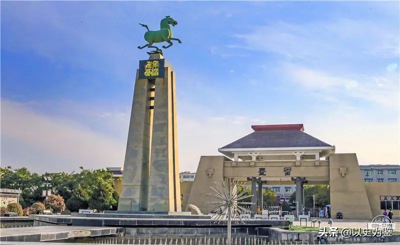 东汉末年曹操去攻打张绣,马踏飞燕被谁发现