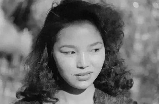 楗ラタ鎰熷拰娆叉湜,楗ラタ鎰熷拰鐢熺悊鎰熷摢涓洿闅惧繊