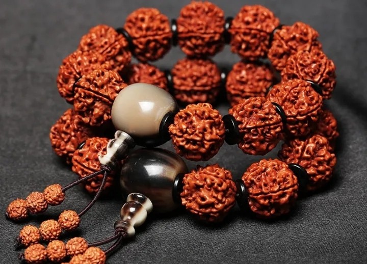 文玩手串材质推荐,新手如何选择文玩手串