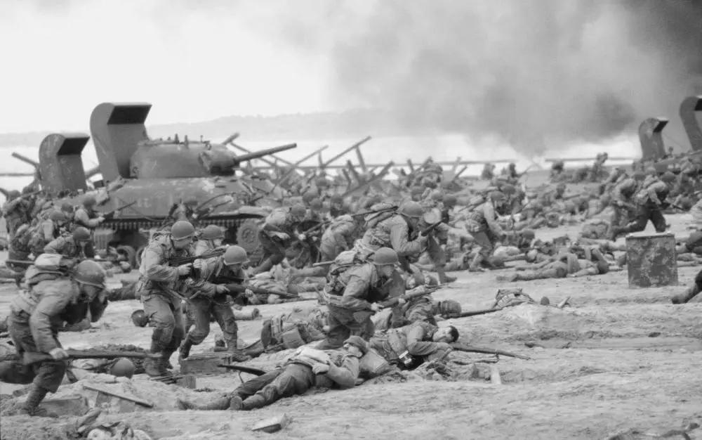 梅西在巴黎的压迫感有多强,4年前梅西的背影