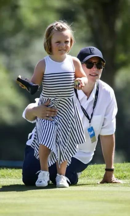 安妮的孙辈,安妮的孙女