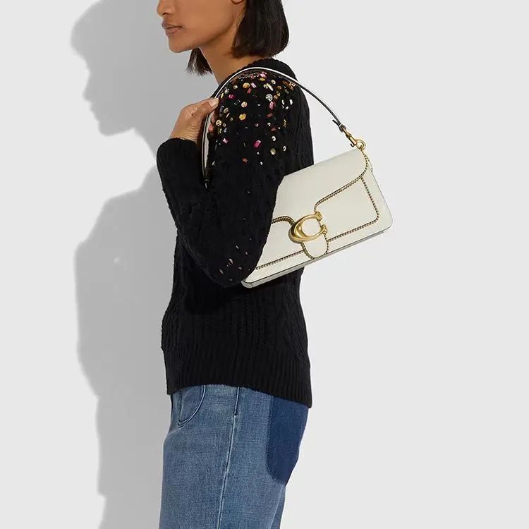 coach最经典女包,coach经典百搭