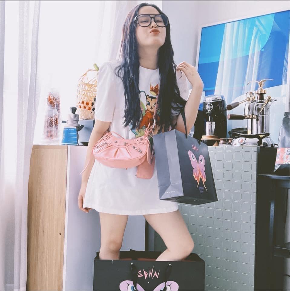 越南农村姑娘骗婚,27岁越南女子假扮富婆