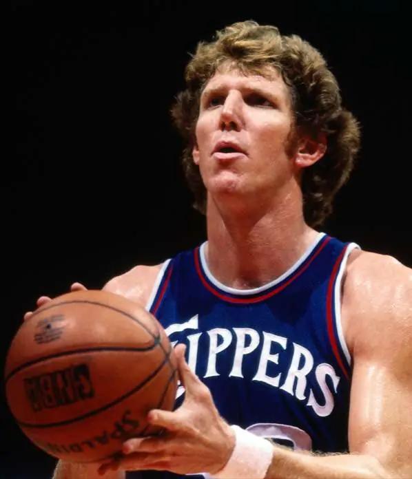 nba总决赛传奇奥拉朱旺,nba球星奥拉朱旺拿过总冠军吗