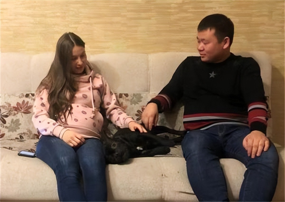 东北小伙在俄罗斯打工十年,东北小伙打工赚钱