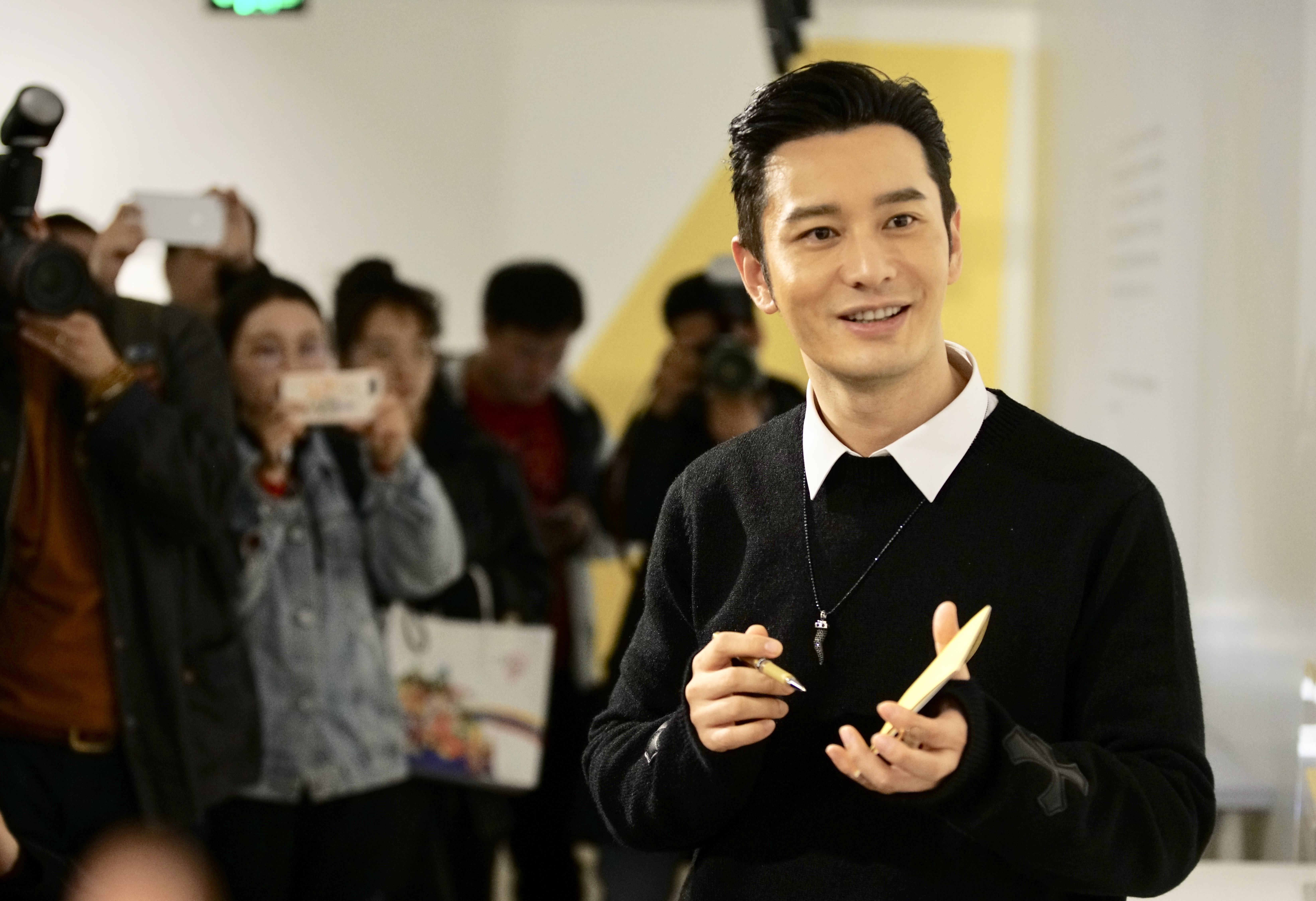 李连杰三大动作巨星,李连杰在事业上的成功