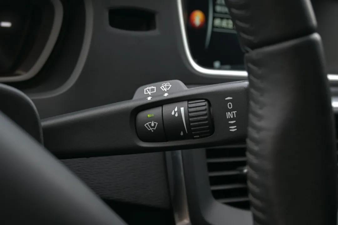 二手沃尔沃v402013值不值得买,二手沃尔沃v402.0t有啥问题么