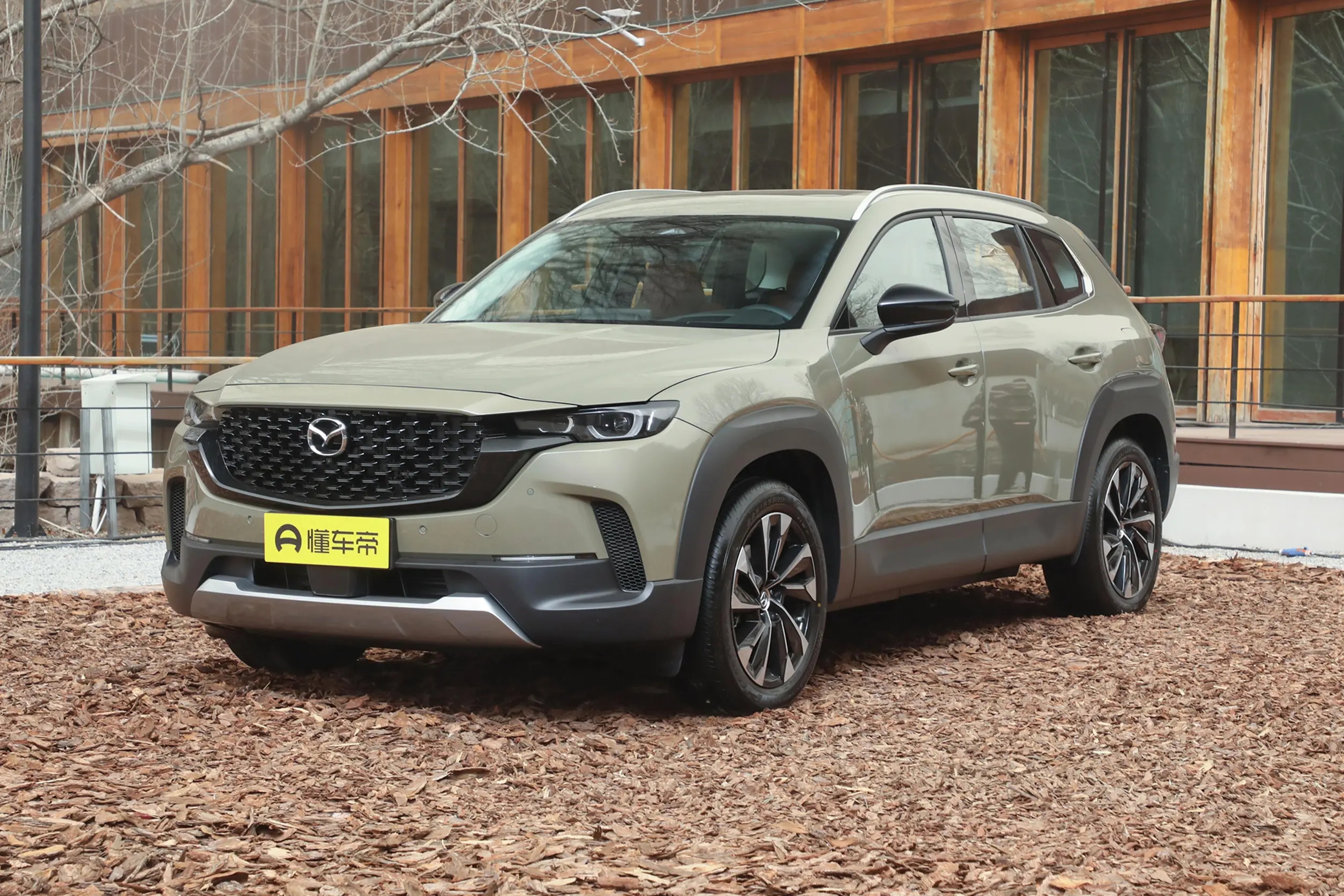 长安全新mazdacx-50,mazdacx-50suv红色