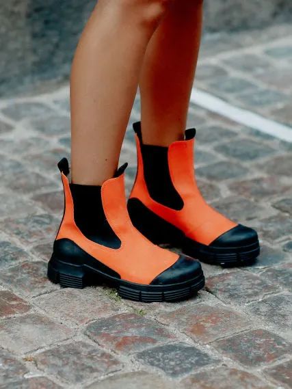 冬天不可缺少的一双小靴子,这4双鞋值得入手