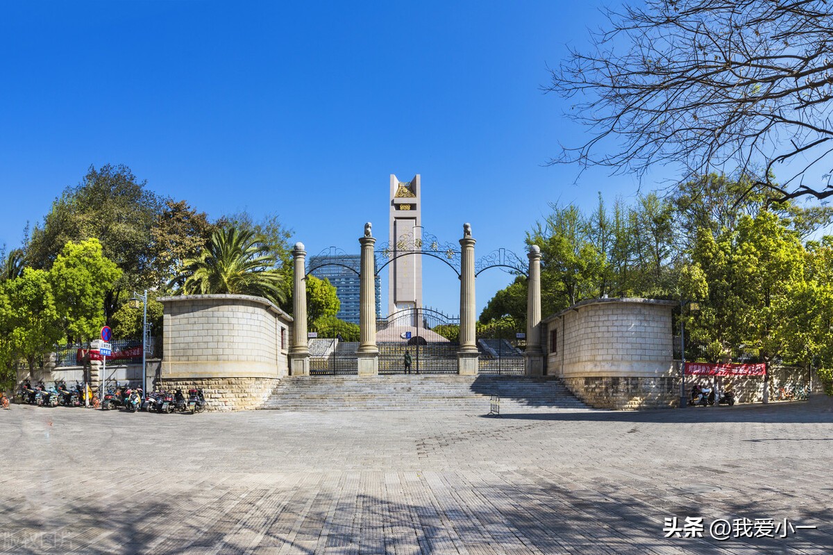 云南古建筑名单大全,云南古滇墓葬群