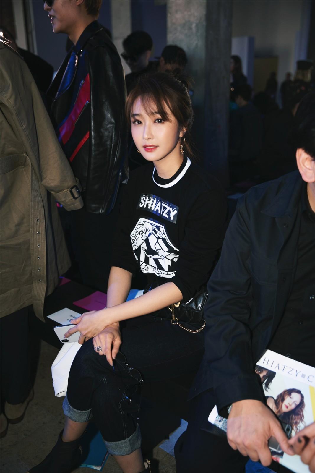 《浪姐4》中撞脸杨颖的陈冰：今昔长相差别大，比赛曾输给张碧晨