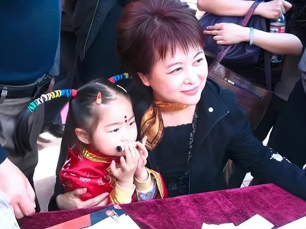 央视肖晓琳26字遗言,到底是肖晓琳去世还是她儿子去世