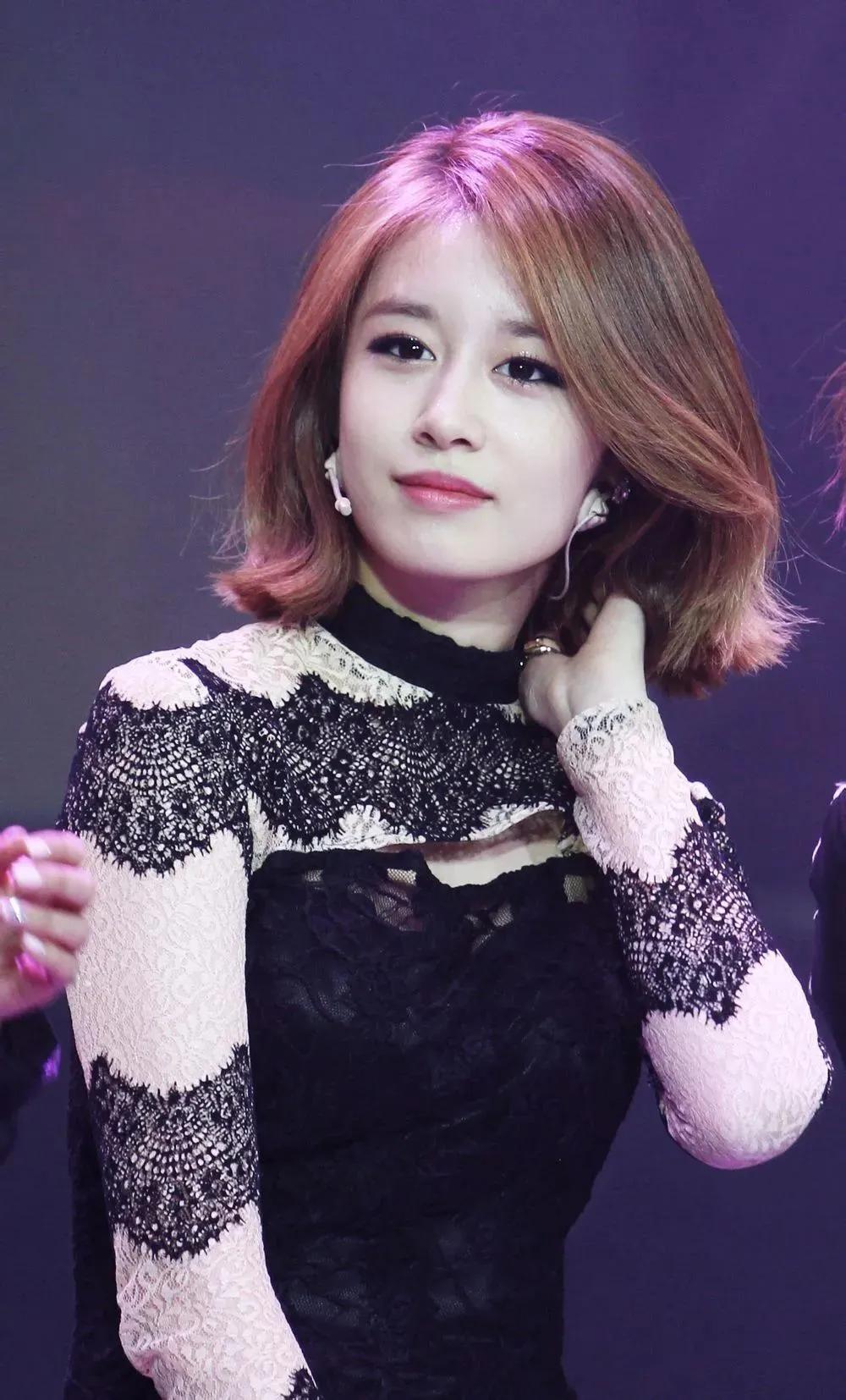 朴智妍漂亮女生,朴智妍和姐姐们