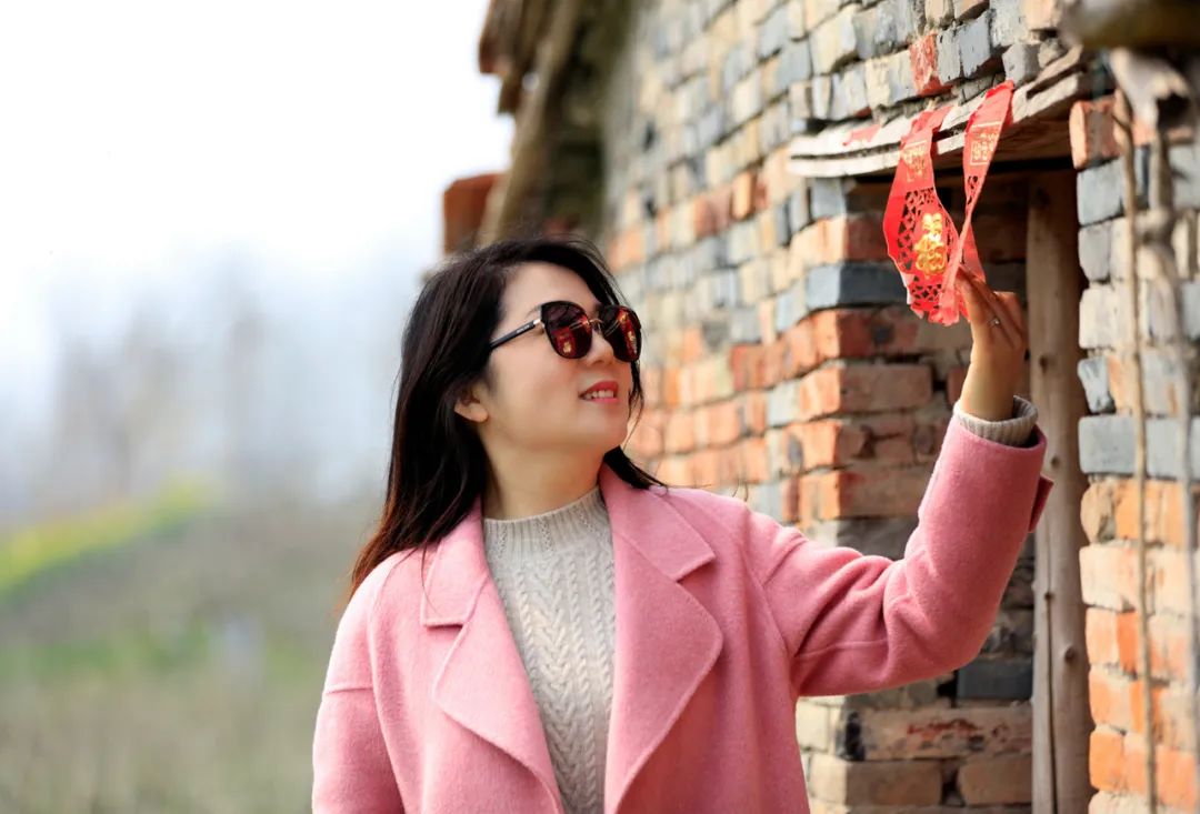 70-2002.8镜头尺寸,70-2002.8长焦镜头