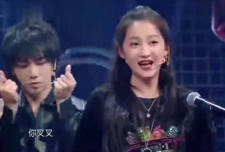 关晓彤18岁成人礼全纪录唱歌,关晓彤梦想起航视频