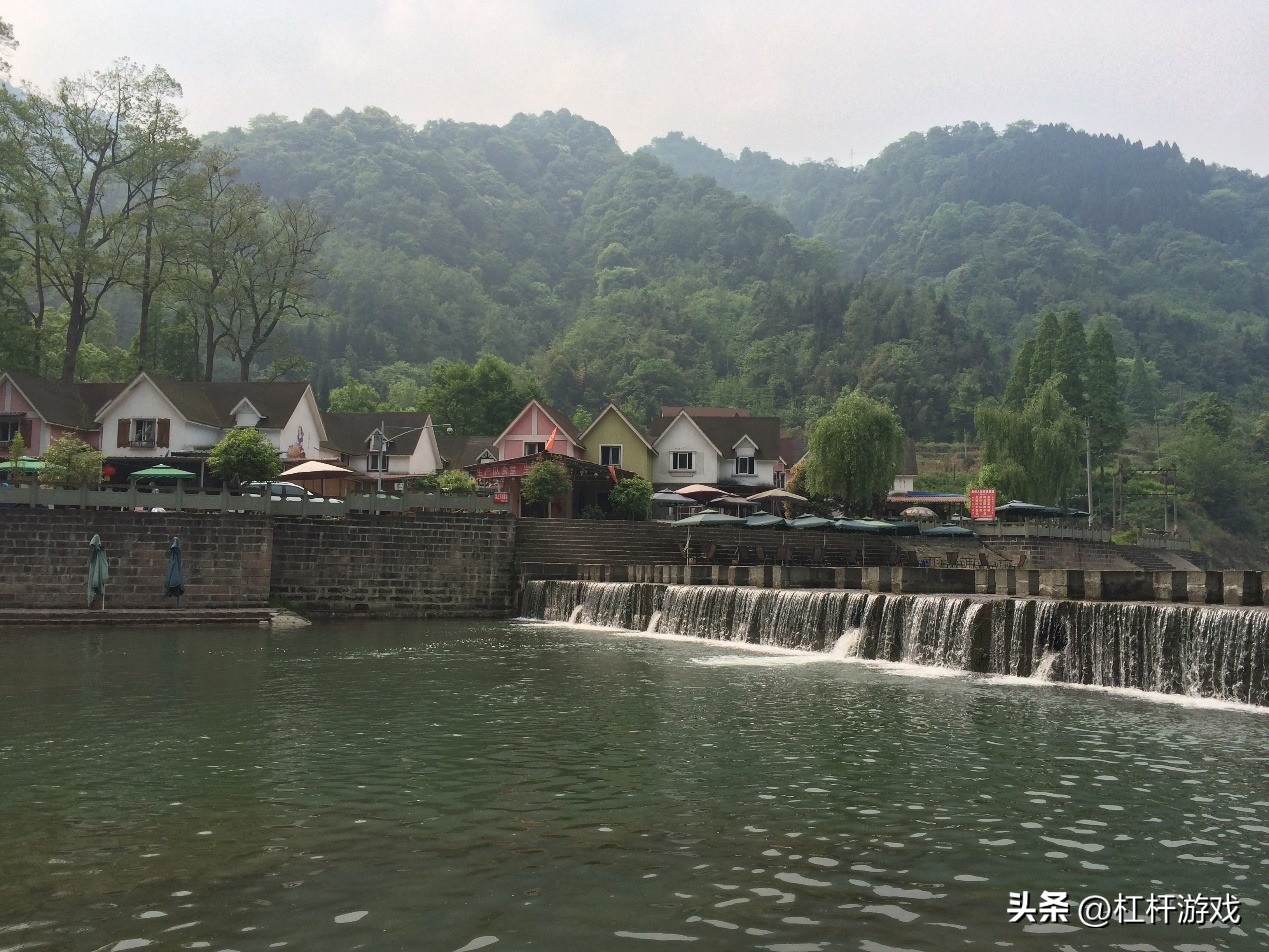 鸿坤公开债违约,鸿坤地产回应被执行人