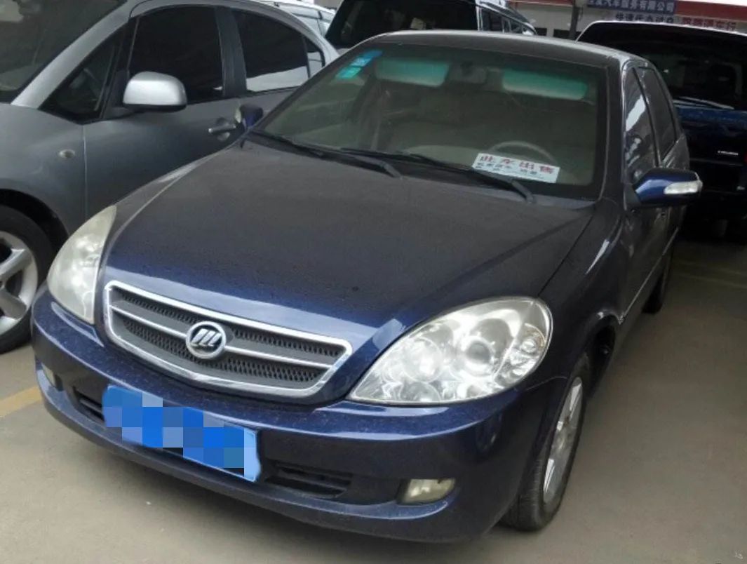 知豆新能源微型汽车续航300公里,丰田普锐斯06年刚出时报价