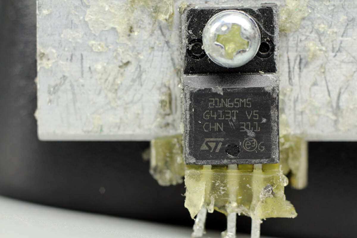 昱能光伏逆变器,昱能逆变器拆解