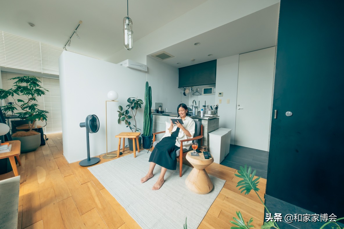 日本小姐姐租东京铁塔的房子 (日本小姐姐晒租房日常)