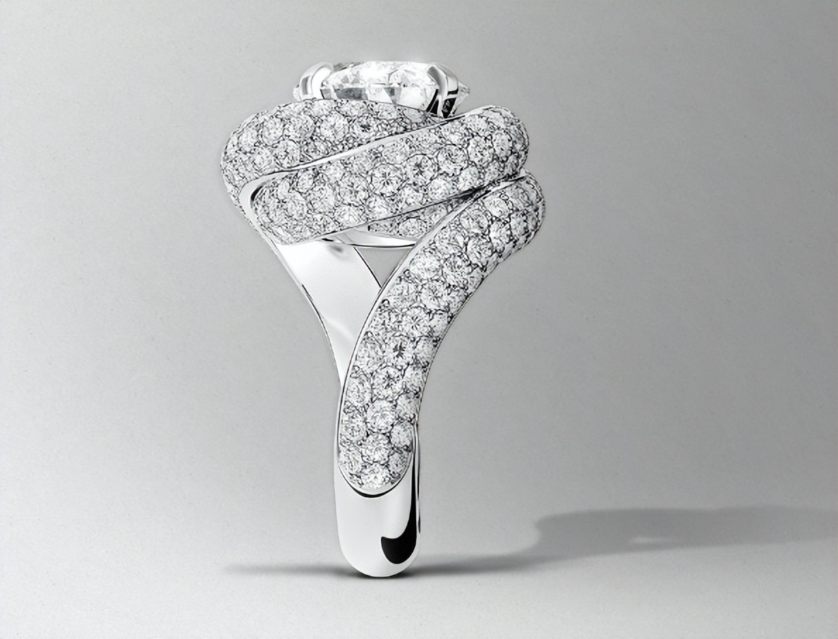 卡地亚钻戒款式大全,卡地亚牛头钻戒50分多少钱一个