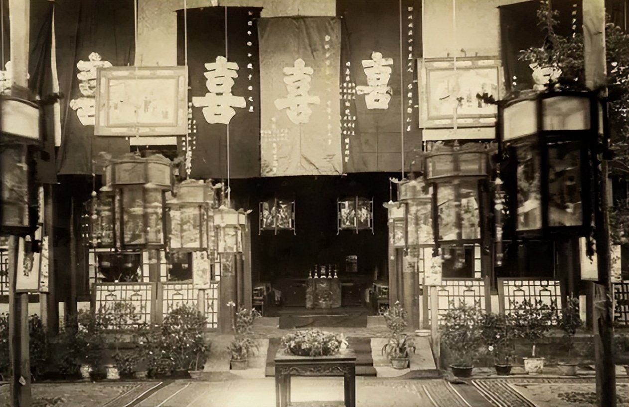 云南白药创始人曲焕章后代干什么,云南白药创始人曲焕章