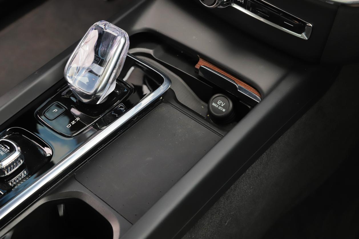 六边形战士坦克,六边形战士轻量级