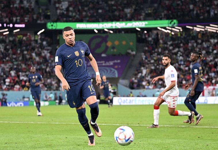 法国队卫冕姆巴佩地位,姆巴佩能不能带领法国队卫冕冠军