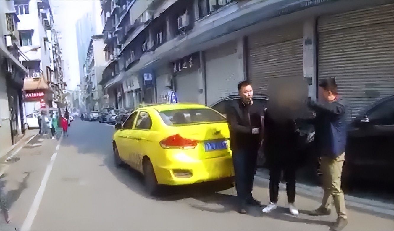 拨打境外诈骗电话有什么风险,境外诈骗电话来电显示以什么开头